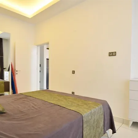 Apartment 0006 Sun Palace Only 300m From The